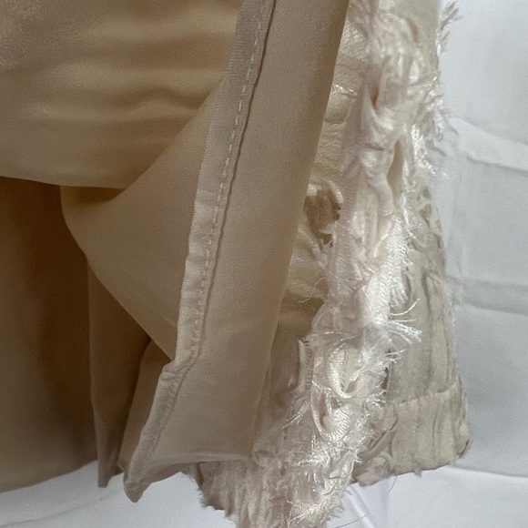 NWT S. Deer Textured Elegant Bell sleeve Blouse Size XL Excellent Condition - Picture 6 of 12